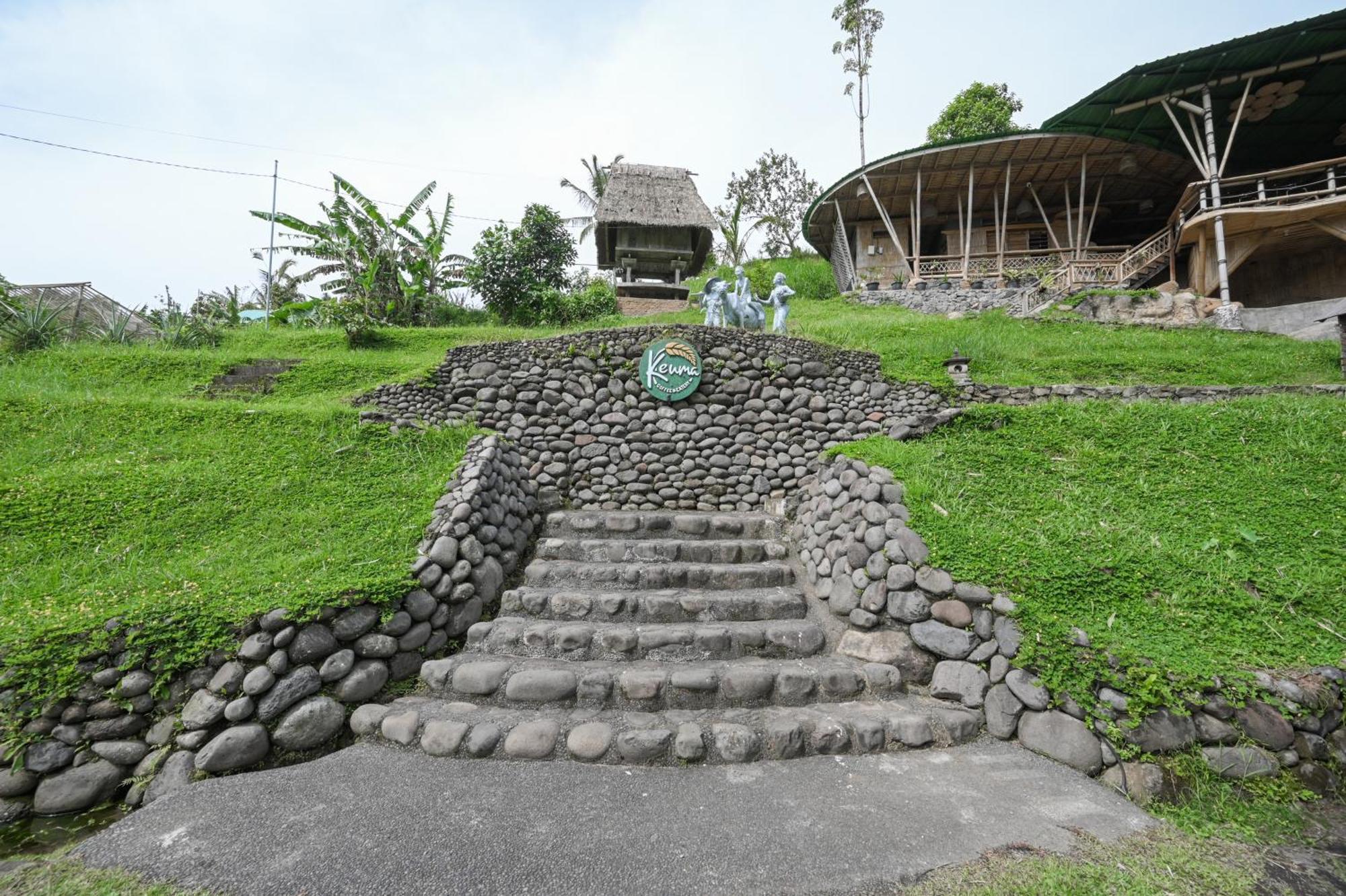 Keuma Villa & Resto Jatiluwih By The Lavana Exterior photo